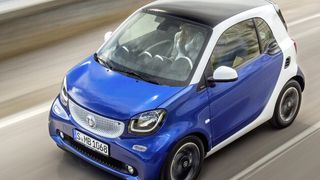 Das neue Panoramadach von Webasto wiegt 50 Prozent weniger als Stahl. (Foto: Daimler)