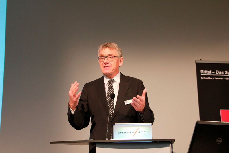 Maximilian Brandl, Vorsitzender der Geschäftsführung von Eplan und Cideon, erklärte anlässlich einer Pressekonferenz auf der SPS IPC Drives 2015, dass es nun eine zertifizierte Eplan-Schnittstelle zu SAP gebe. Damit sei Eplan das bisher einzige von SAP zertifizierte CAE-System. (Bild: Reinhold Schäfer)