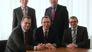 hintere Reihe v.l.: Richard Bauer, Gustel Baumert 
vordere Reihe v.l.: Stephan Nell, Heinz Poklekowski, Dr. Roland Rütti 
 (Archiv: Vogel Business Media)