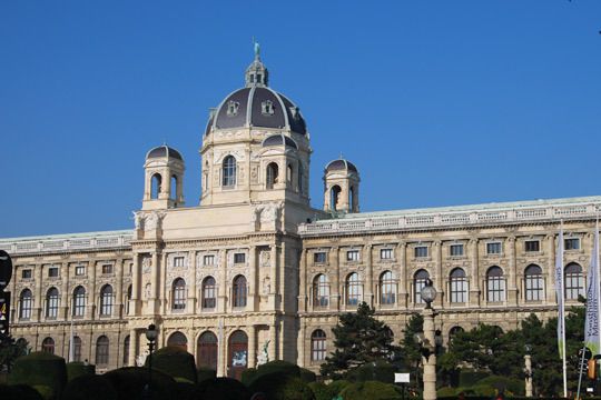 Das Naturhistorische Museum in voller Pracht. Es gehört zu den bedeutendsten Museen der Welt. Am ersten Kongresstag war es Schauplatz für den »kfz-betrieb«-Women’s und Junior Award. (Archiv: Vogel Business Media)
