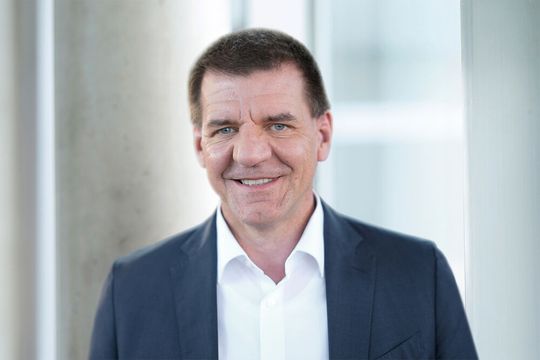 Dr. Jochen Schröder wird nach dem Weggang von Andreas Schick zum 1. April 2026 seine Position als COO übernehmen.(Bild:  Schaeffler)