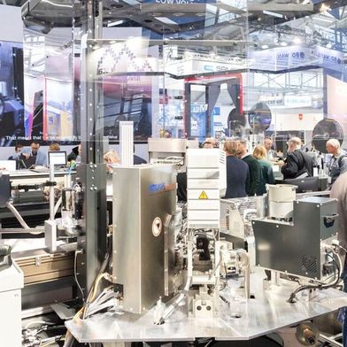 Besucher der productronica 2025. (Bild: Messe München GmbH)