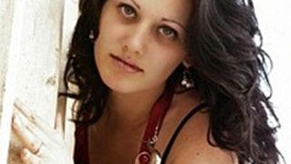 Schöne Frauen – als Model gefragt, aber in „typischen“ Männerberufen mit weniger guten Chancen.  Bild: Pixelio (Archiv: Vogel Business Media)