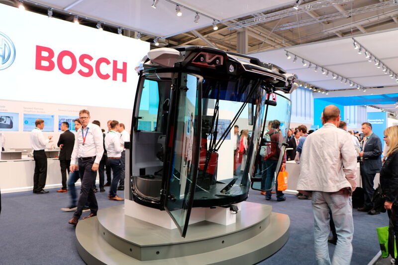 Bosch Rexroth zeigt die intelligente Fahrerkabine.  (K.Juschkat/konstruktionspraxis/elektrotechnik)