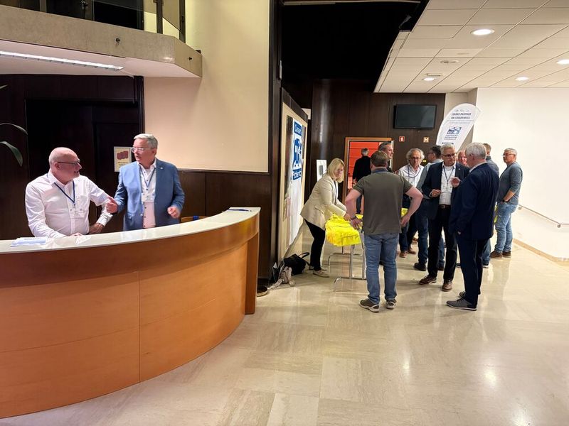 Der Event lief unter zwei Flaggen: Neben dem ZKF brachte sich auch der Caravan Gutachter Fachverband (CGF) ein. (Bild: Otto - VCG)