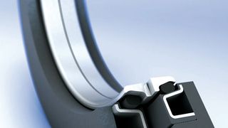 Die Laufwerkdichtungen werden im Federal-Mogul-Werk Friedberg bei Augsburg hergestellt. Bild: Federal Mogul (Archiv: Vogel Business Media)