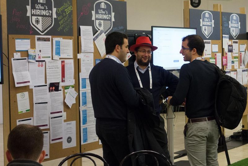 Im Parc du Marché konnten sich Kongressteilnehmer zudem über offene Stellen informieren... (Bild: Srocke)