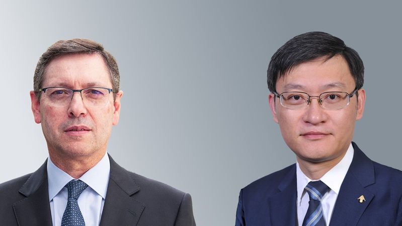 CEO von Preh Portugal Rui Marques Dias (links) und der neue Preh-COO Zhao „Chris” Jiang.(Bild:  Preh)