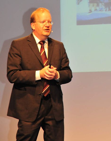 Für Arno Kalmbach, Leiter Volkswagenservice Deutschland, ist es wichtig, dass sich der Service in Kfz-Betrieben an den Kundengruppen orientiert, um erfolgreich zu sein. (Archiv: Vogel Business Media)