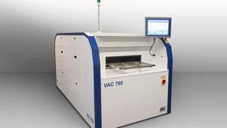 Die als Batch- oder Inline-Anlage verfügbare VAC765 vereint die Vorzüge der Dampfphase mit dem Vakuumverfahren und garantiert lunkerfreie Lötverbindungen mit höchster Qualität. (Bild: IBL)