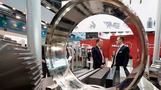 Alles andere als in die sprichwörtliche Röhre werden die Besucher des Messe-Duos Intec und Z ab dem 11. März in Leipzig erhalten. Zum 10. Mal öffnet die Doppelveranstaltung ihre Tore. Erfahren Sie hier, was man so alles erleben kann ... (Bild: Leipziger Messe)