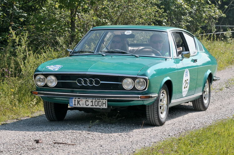 Ganz in Grün: Audi 100 Coupé S, Automatic (Baujahr 1973). (Zietz)