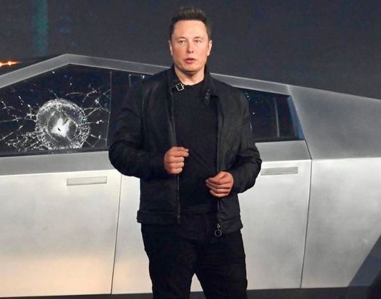 Tech billionaire Elon Musk can be happy, as Tesla's turnover and profits rose significantly in the first quarter compared to the same period last year. And as far as car manufacturing is concerned, it's just a side show for Musk anyway ...(Image: Tesla)