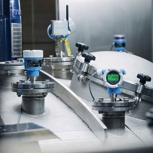 Sichere Druckwächter: Cerabar und Deltabar sind bereit für den Einsatz in SIL2- und SIL3-Anwendungen.