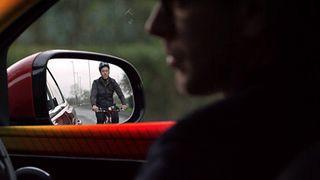 Jaguar Land Rover hat sein neues Forschungsprojekt „Bike Sense“ präsentiert. Hierbei entwickelt der Wagen ein besonderes „Gespür“ für andere Verkehrsteilnehmer, speziell für Fahrrad- und Motorradfahrer. (Foto: Jaguar Land Rover)