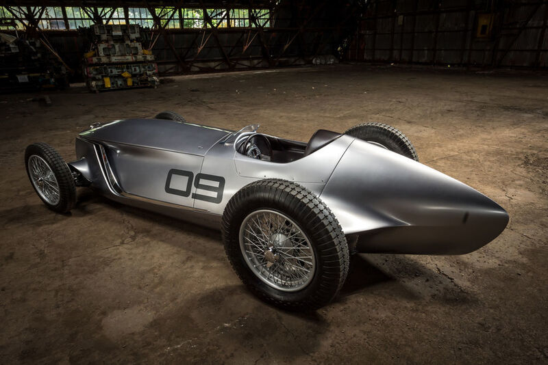 Der Prototype 9 ist ein vollelektrisch angetriebener Roadster im nackten Blechkleid. (Infiniti)