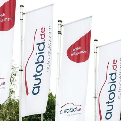 Autobid.de zieht Bilanz: 2025 vermarktete das Unternehmen über 150.000 Fahrzeuge B2B. (Bild: Autobid.de)