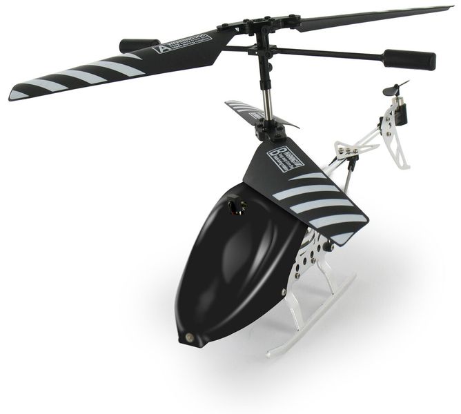 Der Modell-Helicopter „Sting Bee“ ist nicht nur schnell und wendig, sondern kann auch Infrarot-Salven auf ein Zielpad oder baugleiche Modelle abfeuern. Zur Abwehr nutzen Hobbypiloten entweder ihren virtuellen Schutzschild oder weichen durch geschickte Flugmanöver aus. Leuchtdioden im Zielpad und eine Anzeige innerhalb der Flug-App informieren über Treffer durch abgefeuerte Lichtgeschosse. (Bild: Beewi)