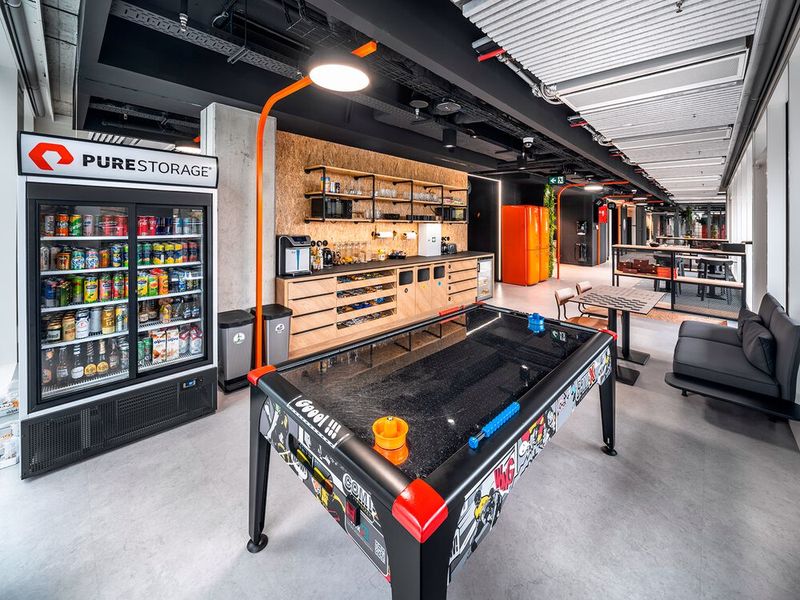 Abbildung 2: Die Niederlassung wächst stark; denn die nahen Universitäten sind für Pure Storage interessant und für die jungen Leute der Arbeitgeber.  (Bild: Pure Storage)