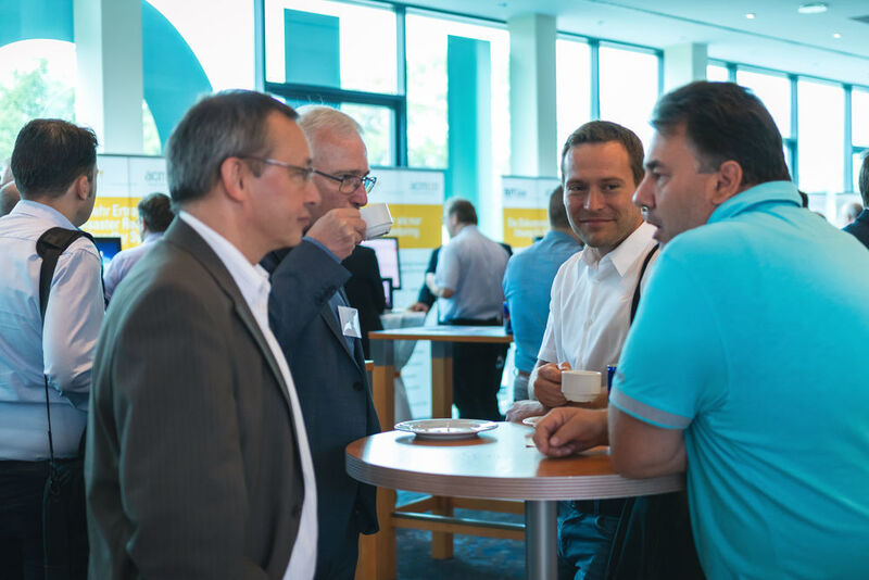 ...und diskutiert... (acmeo)