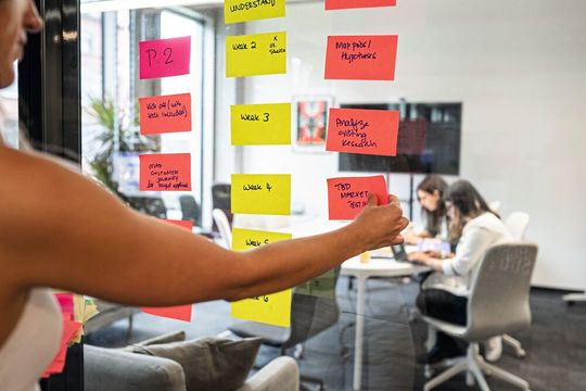 Das gilt es zu beachten, wenn Sie in Ihrem Unternehmen ein erfolgreiches Innovationsteam aufstellen wollen.(Bild:  Izzy Dempsey)