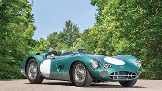 Der 1956er Rennwagen DBR1 von Aston Martin ist mit 22,55 Millionen Dollar teuerster Klassiker 2017. (Bild: RM Sotheby's)