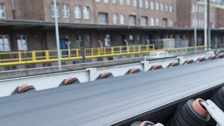 The a new belt rip detection system by Contitech detects longitudinal slitting early on and prevents extensive damage. (Picture: Contitech)