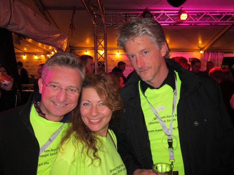 Der DC Club feierte mit: Thomas Jell (l.),TP-LINK, Monika Fietzek, OKI, und Marc Riemen, Rieberg (Bild: IT-BUSINESS)