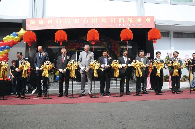 Eröffnung von RECOM Technology, Taiwan: RECOM produzierte 2017 dort rund 15 Mio. DC/DC-Wandler. (Bild: RECOM Power)