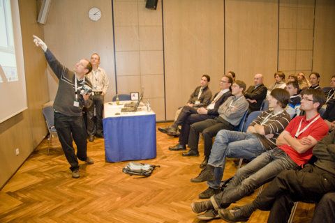 ... Open Source, Multicore, Sicherheitskritisches Software-Design, GUI-Entwicklung, Modellierung & Test, Test & Qualität, Projektmanagement und Managementwissen. (Archiv: Vogel Business Media)