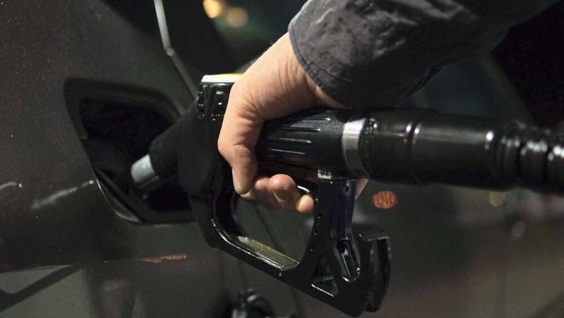 Der ZDK engagiert sich auf nationaler und europäischer Ebene und plädiert für den verstärkten Einsatz von E-Fuels. Der ZDK engagiert sich auf nationaler und europäischer Ebene und plädiert für den verstärkten Einsatz von E-Fuels.
