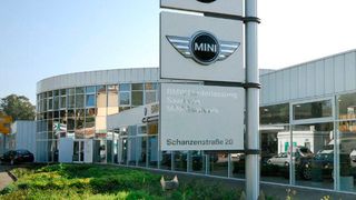 Die BMW-Niederlassungen stehen künftig unter einer neuen zentralen Führung. (BMW Saarland)