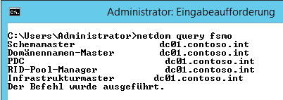 Abbildung 7: Um sich einen Überblick über alle Betriebsmaster einer Gesamtstruktur zu verschaffen, verwenden Administratoren den Befehl „netdom query fsmo“ in der Eingabeaufforderung. Alle Server sollten verfügbar sein. (Bild: Joos)