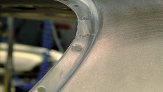 Mit dem Cold-Metal-Transfer-Schweißverfahren lassen sich Halbfertigteile aus Stahl und Aluminium prozesssicher fügen und weiterverarbeiten.  (Fronius)