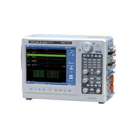 Mit der „Vehicle Edition“ DL850V, der neuesten ScopeCorder-Serie, hat Yokogawa ein umfassendes Messmittel speziell für die Automobilindustrie entwickelt. Der DL850V erfasst die Da-tenkommunikation auf dem CAN-Bus zugleich mit anderen analogen und digitalen Signalen und setzt sie zueinander in Beziehung. Damit ersetzt der DL850V gleich mehrere Geräte der Fahrzeugentwicklung – Oszilloskop, Datenrecorder, Logiktester, CAN-Analysator – und kann als zentrales Messsystem im Versuch oder am Prüfstand eingesetzt werden. (Archiv: Vogel Business Media)