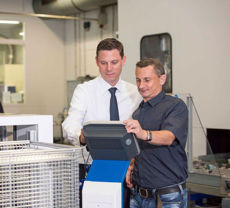 Thanks to systematic process analysis, which also includes the analysis of upstream and downstream production steps, sources of error and potential for improvement can be quickly identified.