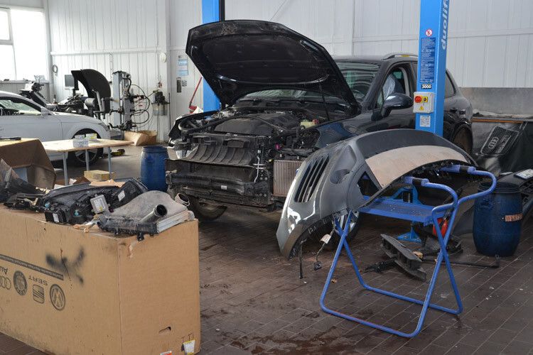 Im Jahr 2011 erwirtschaftete das Autohaus Zotz einen Service- und Teileumsatz von 5,3 Millionen Euro. (Foto: Scheid)