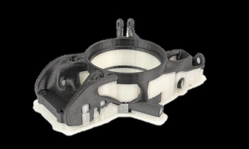 Die Lösung bietet Herstellern die Flexibilität, mit einer breiten Palette von Polymeren zu arbeiten. Gleichzeitig lassen sich die Kosten pro Teil senken und die Markteinführungszeit verkürzen. (Bild: HP)