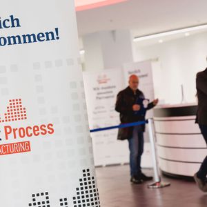Herzlich Willkommen zum Smart Process Manufacturing Kongress! Wir starten gespannt in den ersten Tag. (Bild: Stefan Bausewein)