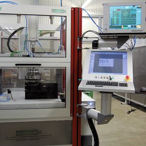 Bild 1: Dieser Universalprüfautomat ist für ein großes Spektrum an Teilen geeignet, die zuverlässig und ohne großen Zeitaufwand mit dem Wirbelstromverfahren untersucht werden können.