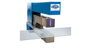 Die Systeme der VTLG-Serie messen die Dicke von Flachprodukten berührungslos, aus sicherem Abstand und unabhängig von der Legierung. (Vollmer)