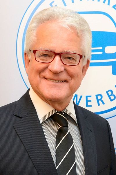 In den Vorstand wiedergewählt haben die Delegierten zudem Harry Brambach, ... (Pro Motor)