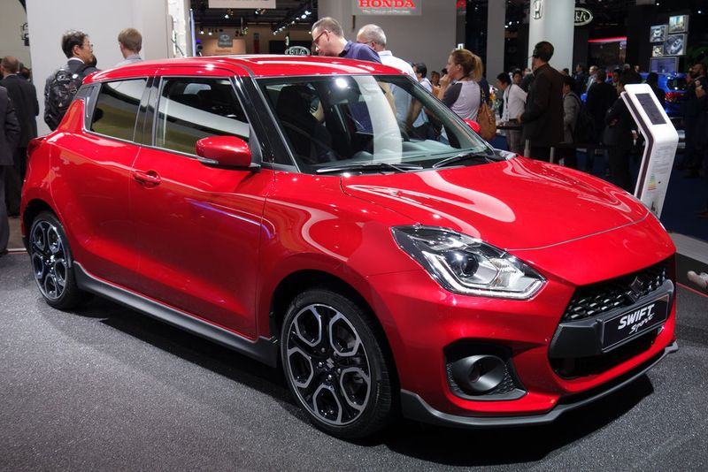 Suzuki zeigt den Swift Sport. Er ist deutlich leichter als der Vorgänger und kommt mit einem neuen, 140 PS starken Turbomotor. (Wehner / »kfz-betrieb«)