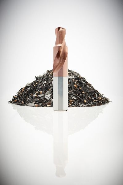 Der Hochleistungsbohrer Maxfeed reduziert mit Vorschüben von bis zu 1,2 mm/U die Taktzeiten um mehr als die Hälfte. (K.-H. Müller Präzisionswerkzeuge)