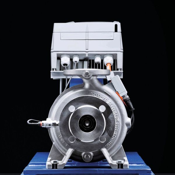 The large variety of materials makes the MegaCPK a particularly versatile pump for numerous applications. (Picture: KSB)
