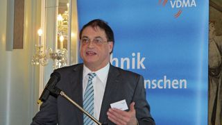 Lothar Horn, Vorsitzender des VDMA-Fachverbands Präzisionswerkzeuge, blickte für die Branche zuversichtlich in das laufende Jahr.  (Bild: Kroh)