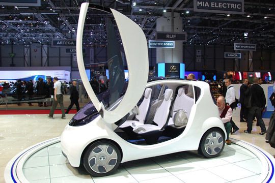 Der Nano für Europa? Tata's imposante Kleinwagenstudie zeigt wie er aussehen könnte. (Archiv: Vogel Business Media)