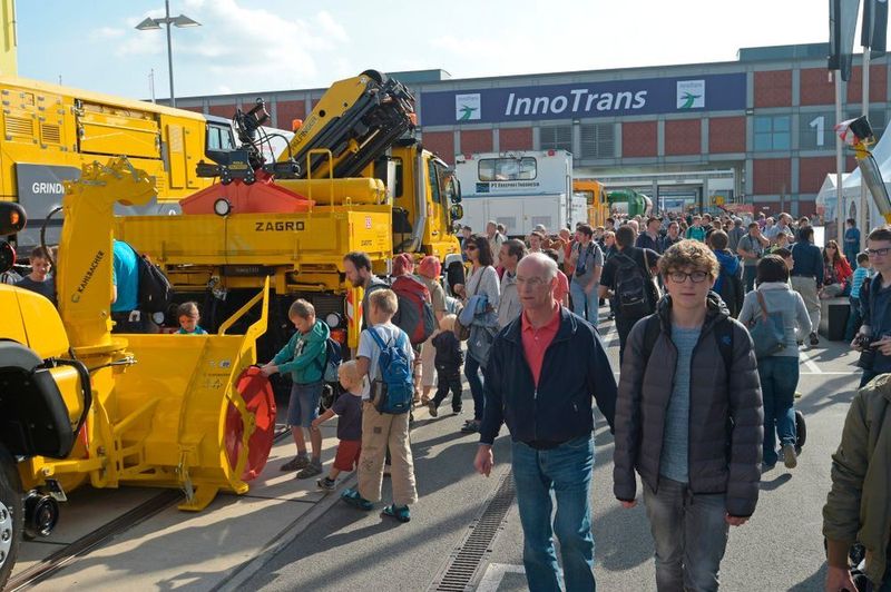 Am Wochenende war das Messegelände für alle Bahnbegeisterte eröffnet, die neben reichlich Unterhaltung auch viele spannende Informationen geboten bekamen. (Messe Berlin)
