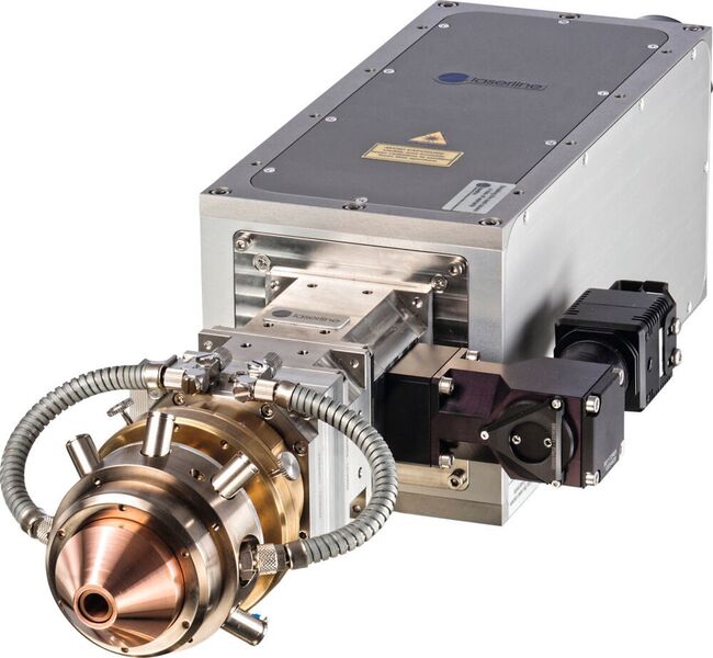 Die Laserline-OTZ-Zoomoptik mit Coax-8-Düse und Stellmotor ermöglicht sogar Fokusänderungen im laufenden Prozess.  (Laserline)