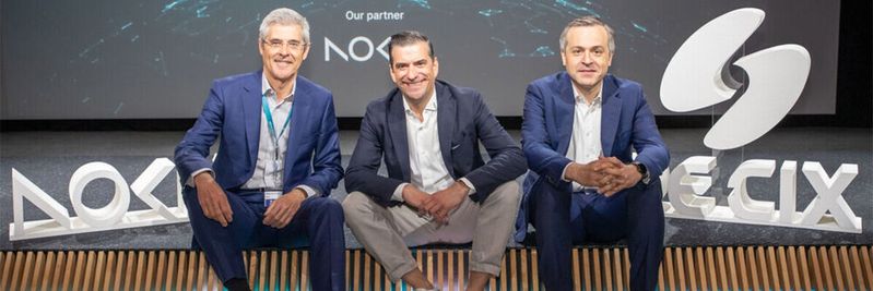 v.l.: Rafael de Fermin, Senior Vice President bei Nokia, Ivo Ivanov, CEO vom DE-CIX und DE-CIX-Technikvorstand Thomas King haben DataCenter-Insider ein Interview gegeben. v.l.: Rafael de Fermin, Senior Vice President bei Nokia, Ivo Ivanov, CEO vom DE-CIX und DE-CIX-Technikvorstand Thomas King haben DataCenter-Insider ein Interview gegeben.